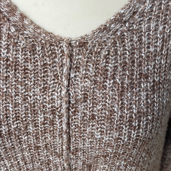 Like new Staccato V-Neck Sweater in Brown - Picture 5 of 13
